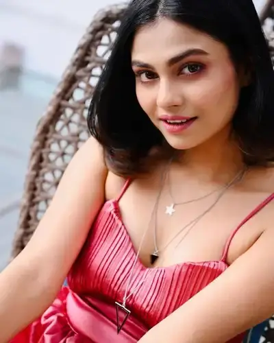 Escort Service Yelandur